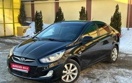 Hyundai Solaris II рестайлинг, 2014 год, 799 990 рублей, 6 фотография