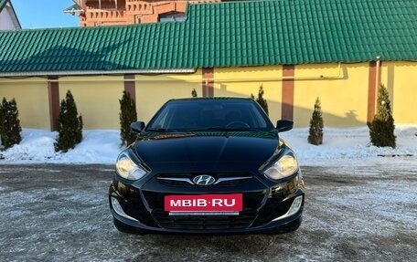 Hyundai Solaris II рестайлинг, 2014 год, 799 990 рублей, 26 фотография