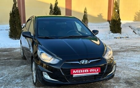 Hyundai Solaris II рестайлинг, 2014 год, 799 990 рублей, 25 фотография