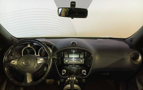 Nissan Juke II, 2013 год, 995 300 рублей, 18 фотография