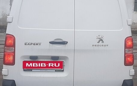 Peugeot Expert, 2021 год, 2 950 000 рублей, 9 фотография