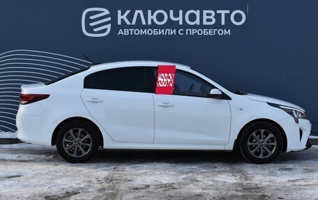 KIA Rio IV, 2020 год, 1 545 000 рублей, 6 фотография