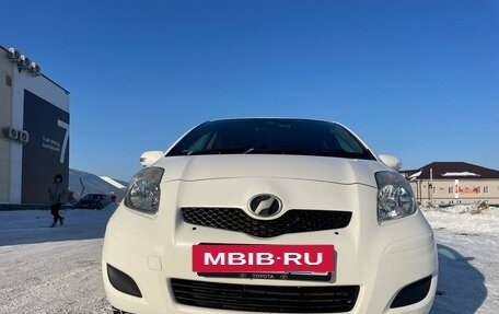 Toyota Vitz, 2009 год, 650 000 рублей, 3 фотография