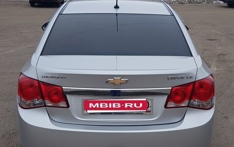 Chevrolet Cruze II, 2012 год, 680 000 рублей, 6 фотография