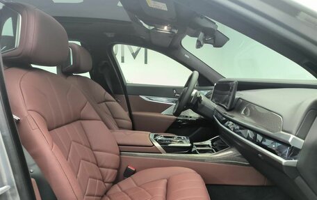 BMW 7 серия, 2024 год, 30 240 000 рублей, 13 фотография