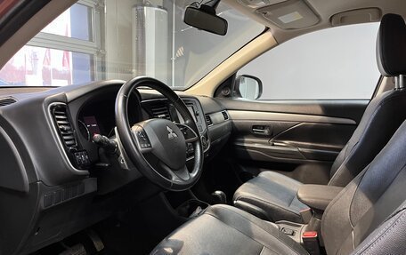 Mitsubishi Outlander III рестайлинг 3, 2012 год, 1 389 000 рублей, 6 фотография