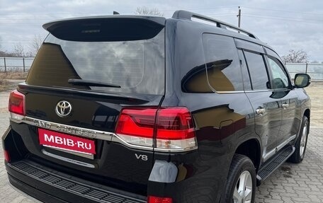 Toyota Land Cruiser 200, 2016 год, 6 450 000 рублей, 6 фотография