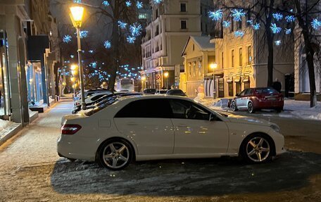 Mercedes-Benz E-Класс, 2010 год, 1 450 000 рублей, 6 фотография