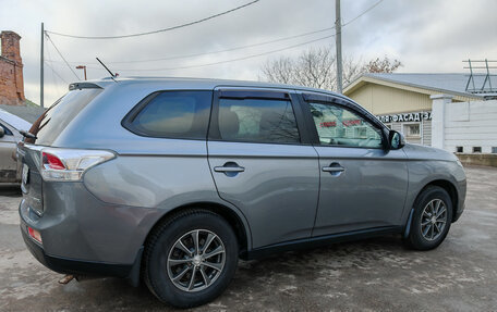 Mitsubishi Outlander III рестайлинг 3, 2012 год, 1 520 000 рублей, 9 фотография