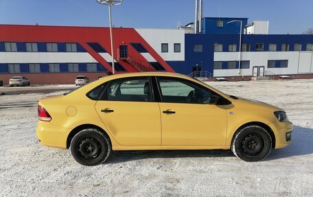 Volkswagen Polo VI (EU Market), 2019 год, 850 000 рублей, 4 фотография