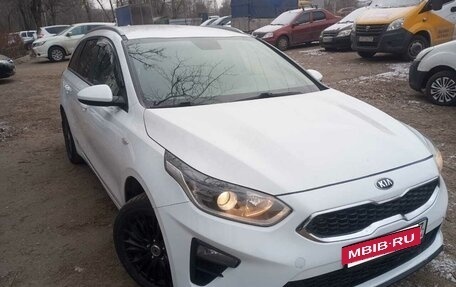 KIA cee'd III, 2019 год, 1 385 000 рублей, 2 фотография