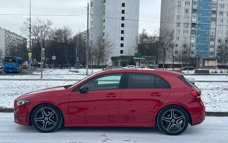 Mercedes-Benz A-Класс, 2018 год, 2 800 000 рублей, 10 фотография