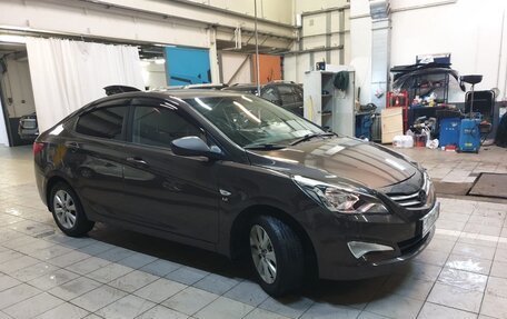 Hyundai Solaris II рестайлинг, 2016 год, 780 000 рублей, 2 фотография