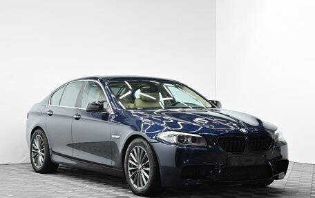 BMW 5 серия, 2011 год, 1 995 000 рублей, 2 фотография