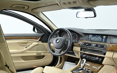 BMW 5 серия, 2011 год, 1 995 000 рублей, 15 фотография