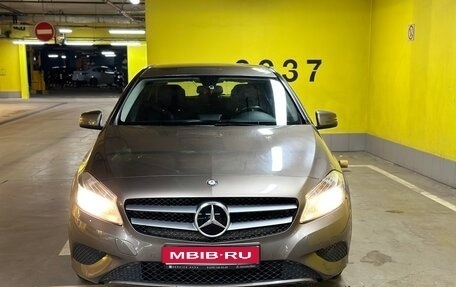 Mercedes-Benz A-Класс, 2013 год, 1 650 000 рублей, 1 фотография