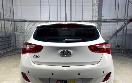 Hyundai i30 II рестайлинг, 2013 год, 899 000 рублей, 6 фотография