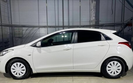 Hyundai i30 II рестайлинг, 2013 год, 899 000 рублей, 8 фотография