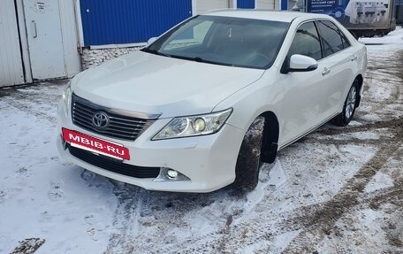 Toyota Camry, 2012 год, 1 400 000 рублей, 5 фотография