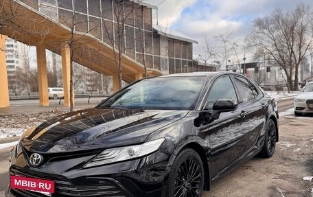 Toyota Camry, 2021 год, 4 000 000 рублей, 2 фотография