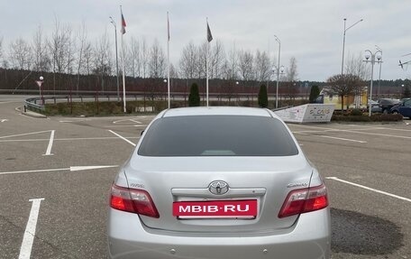 Toyota Camry, 2007 год, 1 600 000 рублей, 8 фотография