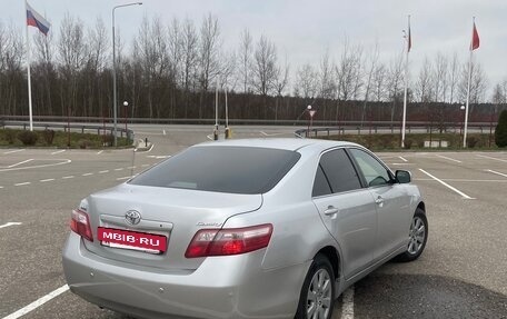 Toyota Camry, 2007 год, 1 600 000 рублей, 6 фотография