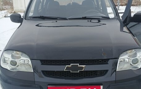 Chevrolet Niva I рестайлинг, 2011 год, 470 000 рублей, 2 фотография