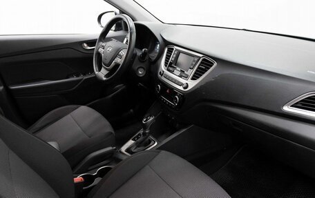 Hyundai Solaris II рестайлинг, 2019 год, 1 299 000 рублей, 12 фотография