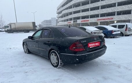 Mercedes-Benz E-Класс, 2004 год, 850 000 рублей, 6 фотография