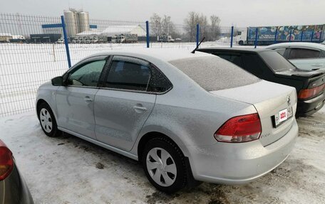 Volkswagen Polo VI (EU Market), 2012 год, 700 000 рублей, 3 фотография