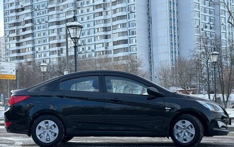 Hyundai Solaris II рестайлинг, 2015 год, 1 300 000 рублей, 4 фотография