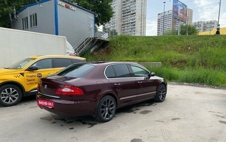 Skoda Superb III рестайлинг, 2011 год, 1 235 000 рублей, 3 фотография