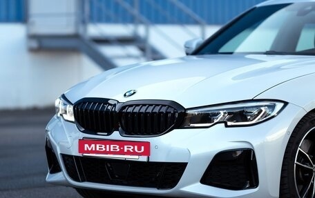 BMW 3 серия, 2020 год, 5 600 000 рублей, 14 фотография