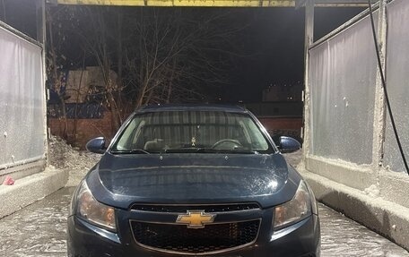 Chevrolet Cruze II, 2010 год, 640 000 рублей, 6 фотография