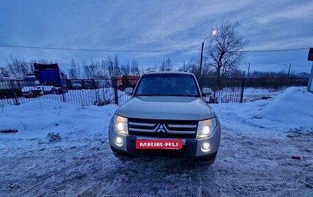 Mitsubishi Pajero IV, 2007 год, 1 320 000 рублей, 14 фотография