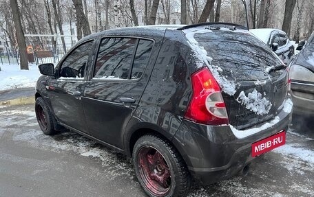 Renault Sandero I, 2014 год, 660 000 рублей, 4 фотография