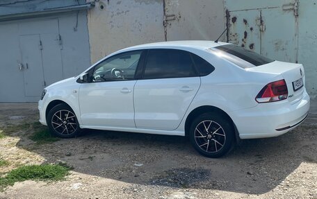 Volkswagen Polo VI (EU Market), 2016 год, 790 000 рублей, 2 фотография