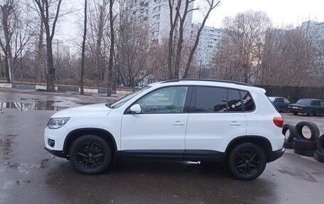 Volkswagen Tiguan I, 2015 год, 1 785 000 рублей, 2 фотография