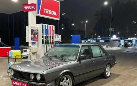 BMW 5 серия, 1983 год, 220 000 рублей, 5 фотография