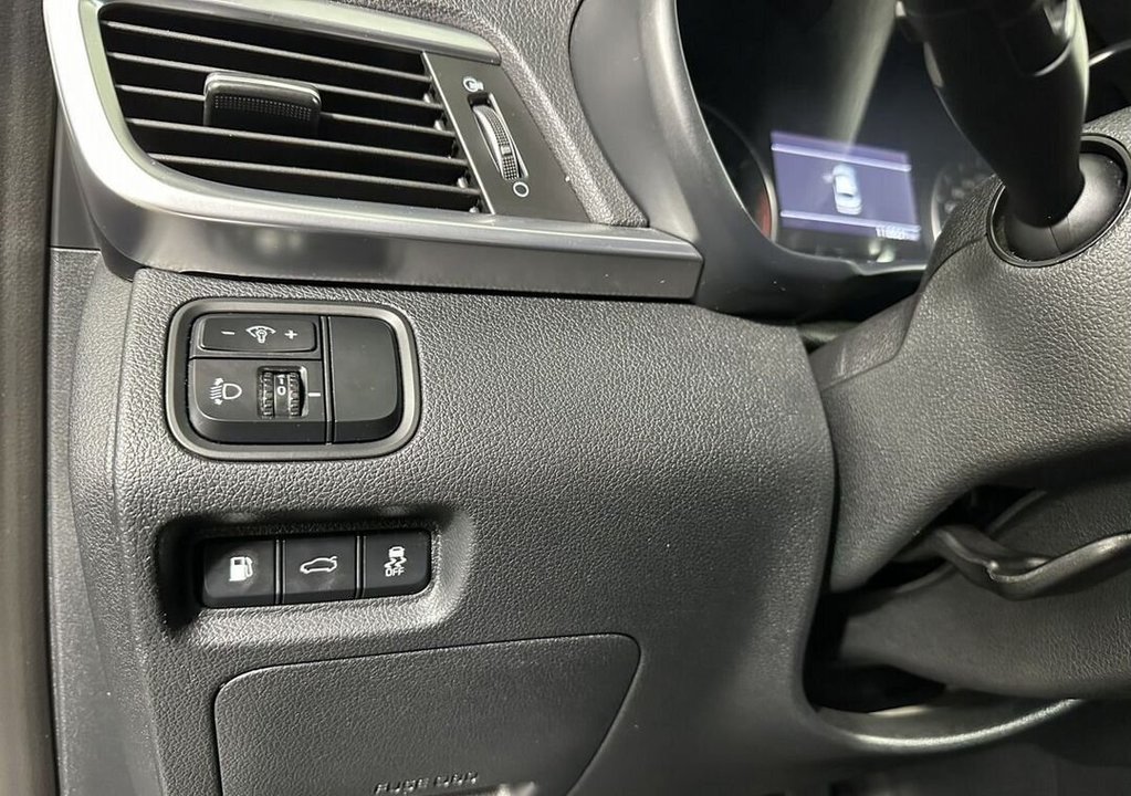KIA Optima, 2019 год, 1 890 000 рублей, 9 фотография