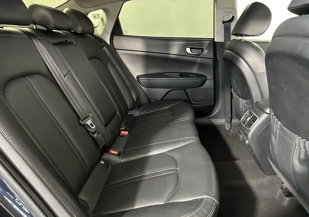 KIA Optima, 2019 год, 1 890 000 рублей, 16 фотография