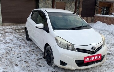 Toyota Vitz, 2012 год, 650 000 рублей, 1 фотография