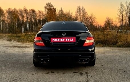 Mercedes-Benz C-Класс, 2008 год, 1 000 000 рублей, 3 фотография