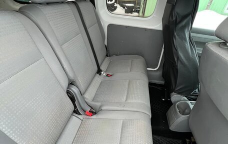 Volkswagen Caddy III рестайлинг, 2008 год, 800 000 рублей, 14 фотография