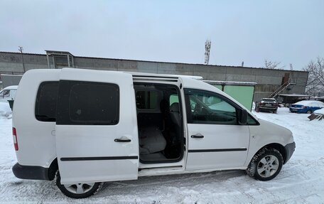 Volkswagen Caddy III рестайлинг, 2008 год, 800 000 рублей, 20 фотография