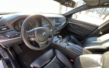 BMW 5 серия, 2010 год, 1 310 000 рублей, 15 фотография