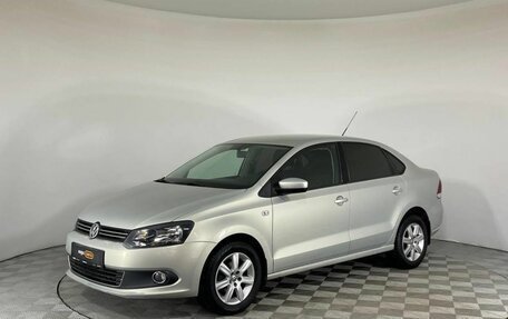 Volkswagen Polo VI (EU Market), 2011 год, 750 000 рублей, 1 фотография