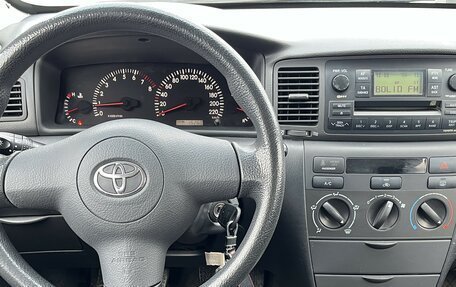 Toyota Corolla, 2005 год, 590 000 рублей, 27 фотография