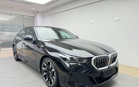 BMW 5 серия, 2024 год, 11 200 000 рублей, 3 фотография