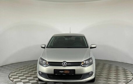 Volkswagen Polo VI (EU Market), 2011 год, 750 000 рублей, 2 фотография